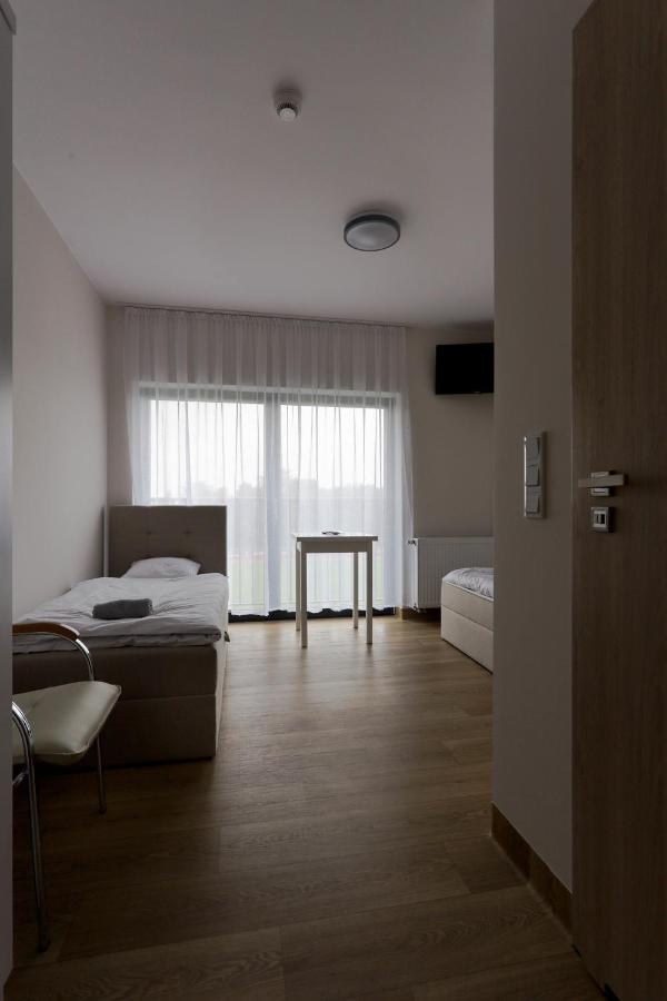 Pawilon Sportowo Turystyczny Kalwarianka Hostel Kalwaria Zebrzydowska Bagian luar foto